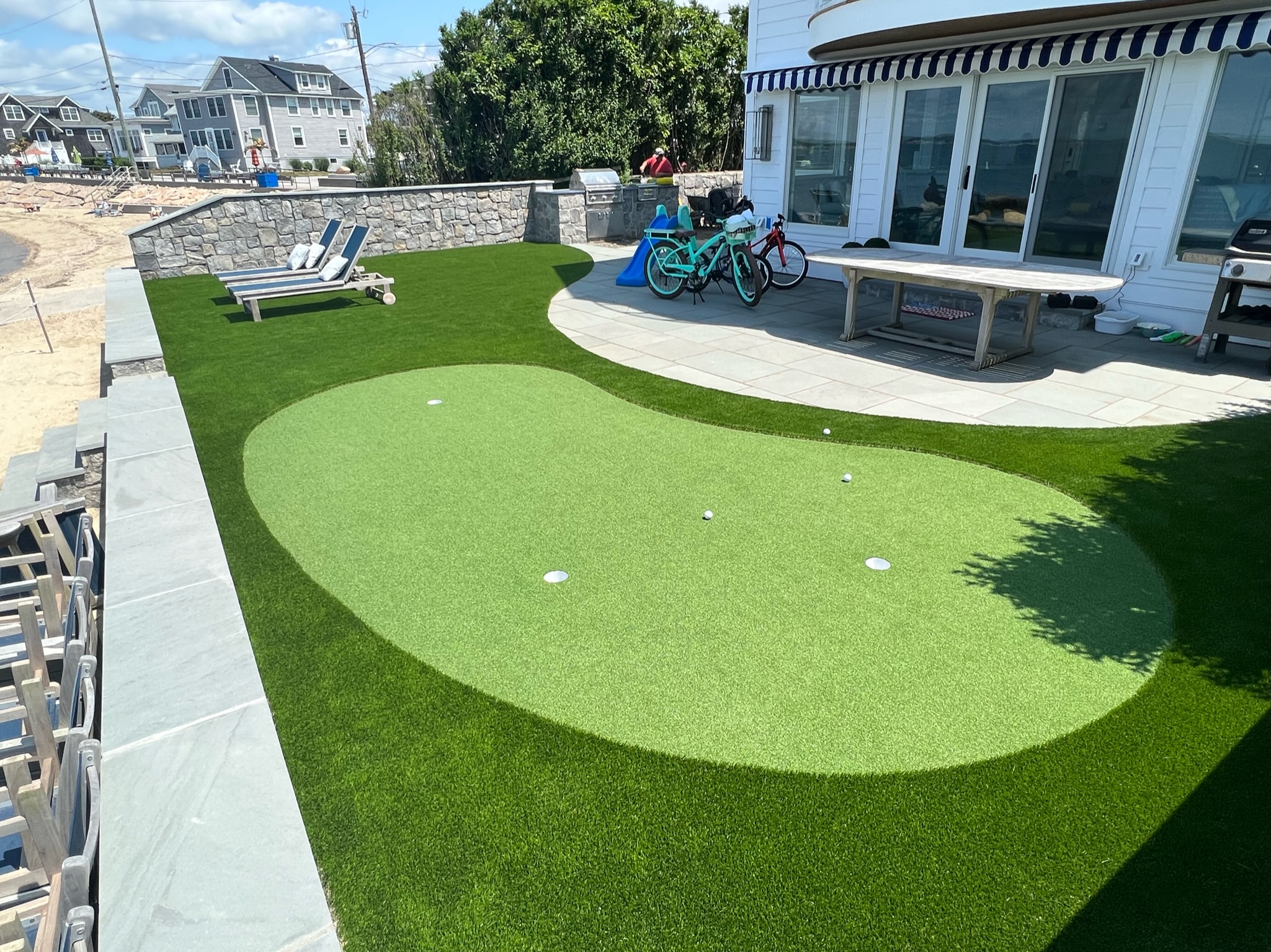 Beachside putting green