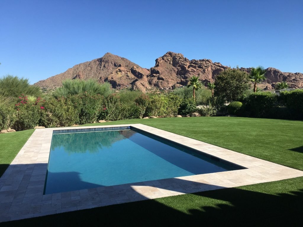 Pool deck synthetic turf