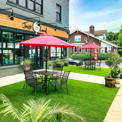 Commercial synthetic turf installation